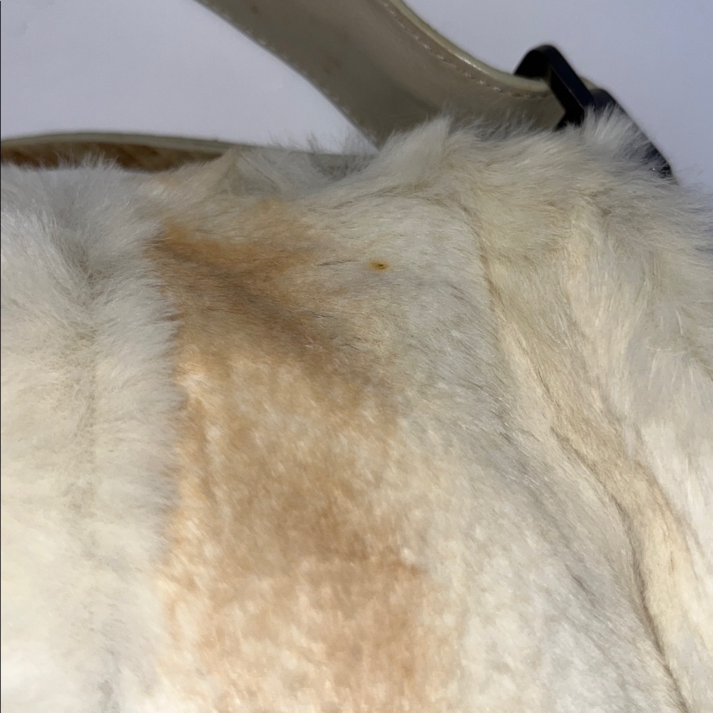 NWOT Vintage TOD’S ‘Bamboo’ Rabbit Fur/Python Leather Barrel Bag - Picture 16 of 17